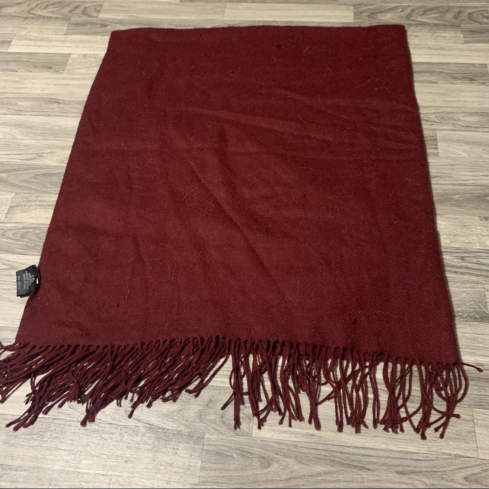 Ashton Burgundy Red W/Fringes Scarf; OS